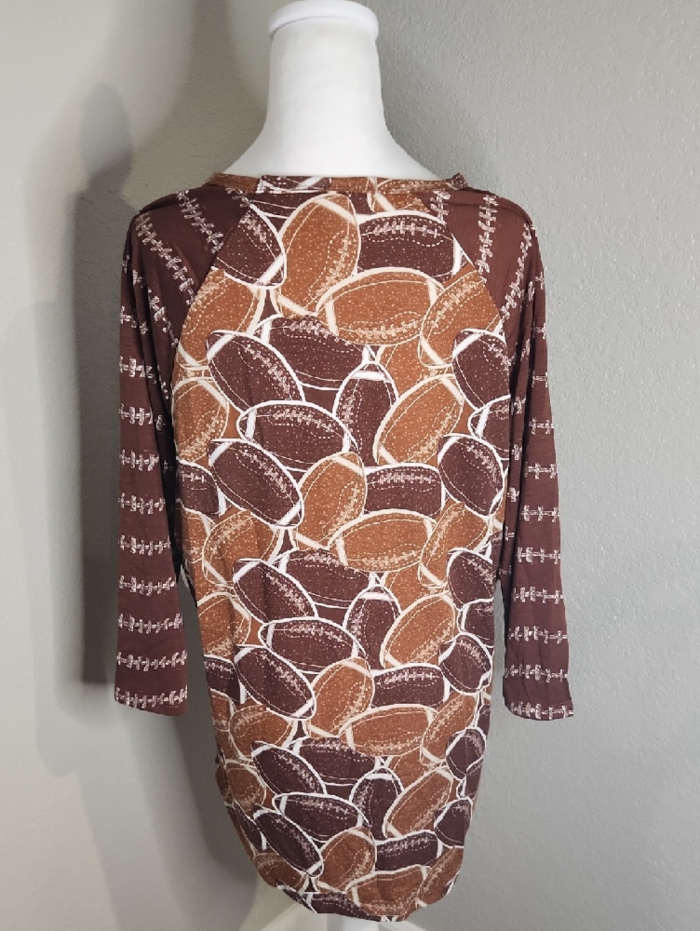 NWT Lularoe Randy Brown & Tan Football Print Tunic XL - Picture 4 of 6